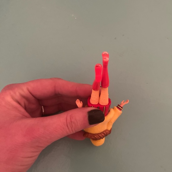 Smasheroo Barbie Ornament 2004 - Picture 2 of 2